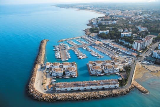 Las Fuentes Marina: Nautical Life in Alcoceber